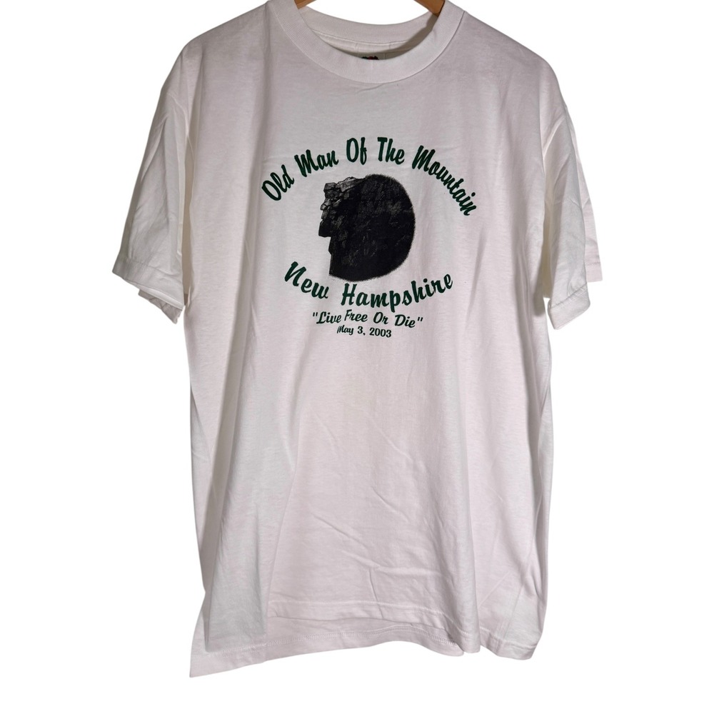 Vintage Men's 2003 Old Man Of The Mountain New Hampshire T Shirt White Large